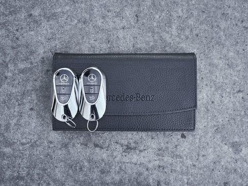 Used 2026 Mercedes-Benz Maybach S 680 4MATIC image 97