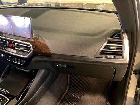 Certified 2023 BMW X3 sDrive30i w/ Premium Package w/ZPA image 17