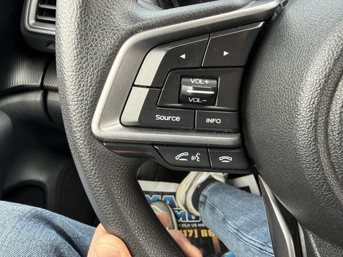 Used 2019 Subaru Impreza 2.0i image 13
