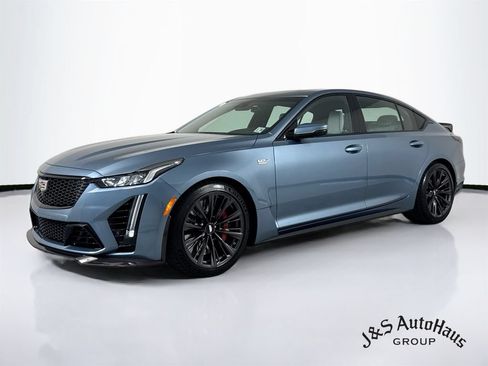 Used 2024 Cadillac CT5 V Blackwing w/ Carbon Fiber Package 1 RWD image 3