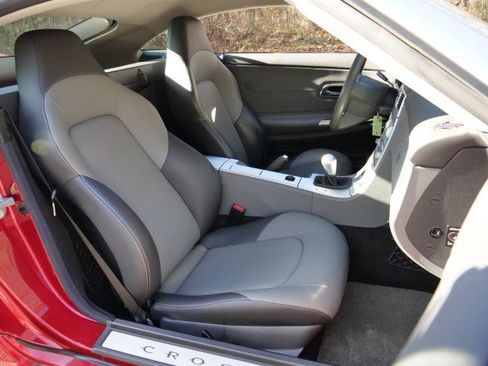 Used 2006 Chrysler Crossfire Limited image 26