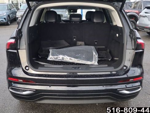 Used 2022 Lincoln Corsair Reserve w/ Equipment Group 201A image 8