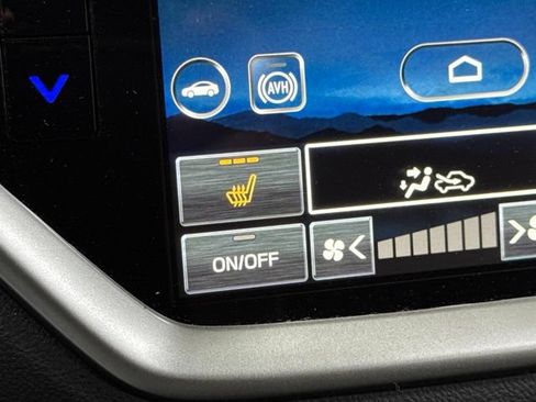 Used 2025 Subaru Ascent Premium AWD/4WD image 4