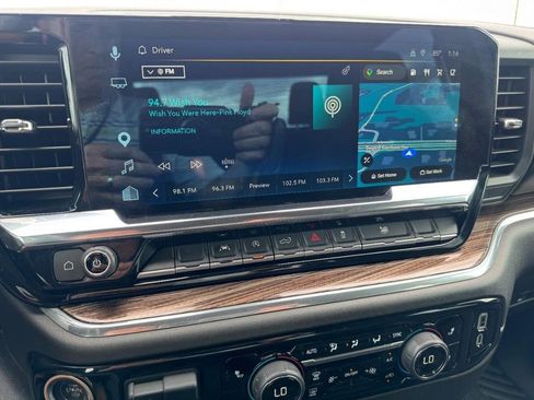 Used 2025 Chevrolet Silverado 1500 LT image 20