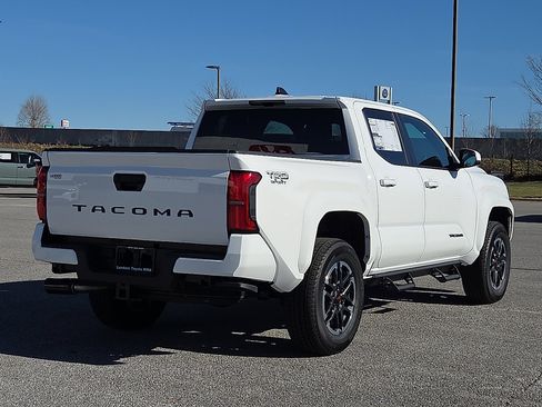 New 2026 Toyota Tacoma TRD Sport image 4