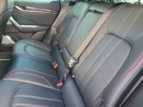 Used 2021 Maserati Levante GTS AWD/4WD image 12