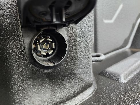 Used 2025 Chevrolet Silverado 2500 LT w/ All Star Edition image 36