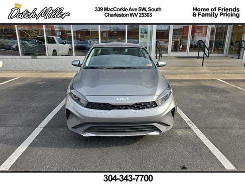 Certified 2022 Kia Forte LXS w/ LXS Technology Package image 1