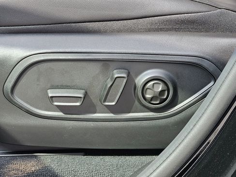 New 2026 Jeep Grand Cherokee L Limited image 19