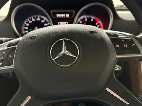 Used 2015 Mercedes-Benz G 550 image 33