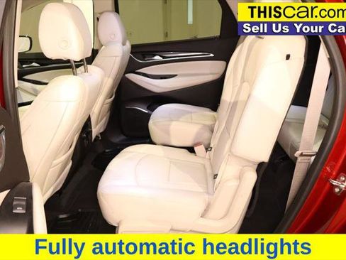 Used 2023 Buick Enclave Essence image 23
