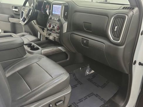 Used 2019 Chevrolet Silverado 1500 LTZ w/ LTZ Premium Package image 37