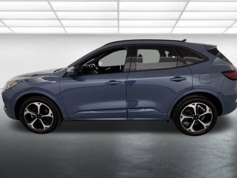 Certified 2023 Ford Escape ST-Line Select w/ Tech Pack #2 image 5