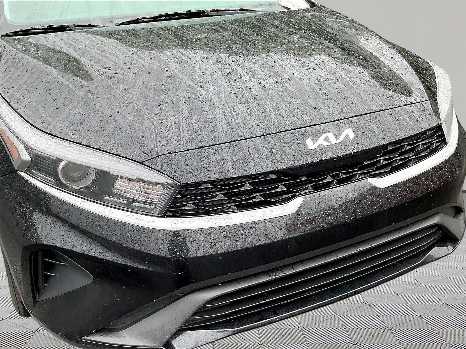 Used 2024 Kia Forte LXS FWD image 32