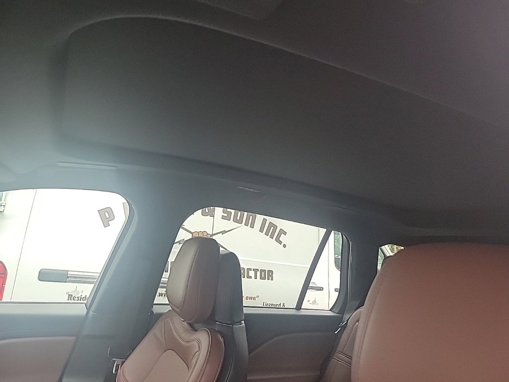 Used 2025 Lincoln Aviator Reserve w/ Equipment Group 201A AWD/4WD image 26