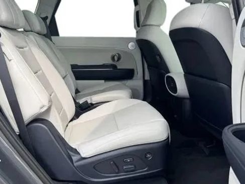 Used 2026 Hyundai Palisade Calligraphy AWD/4WD image 17
