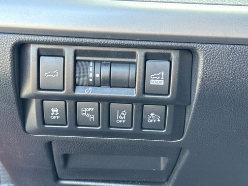 Used 2019 Subaru Outback 2.5i Premium AWD/4WD image 10