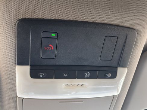 Used 2023 Nissan Rogue SV FWD image 26