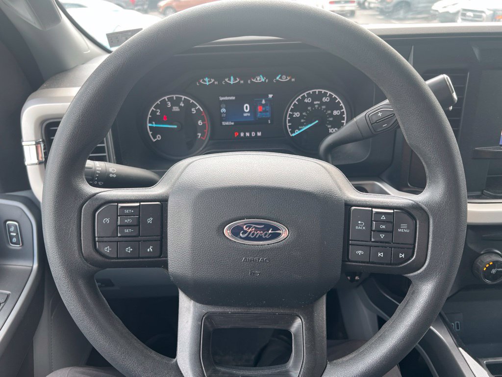 Used 2024 Ford F250 XLT w/ Snow Plow Prep Package AWD/4WD image 12