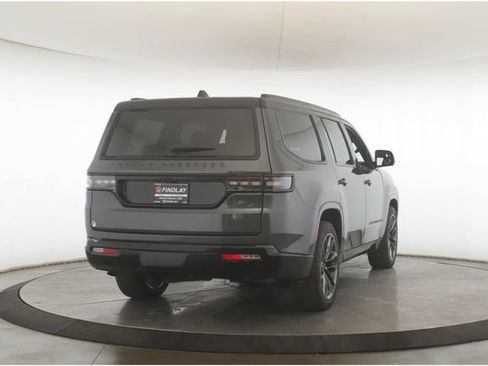 Used 2025 Jeep Grand Wagoneer Series II Obsidian w/ Quick Order Packagew 28T image 7