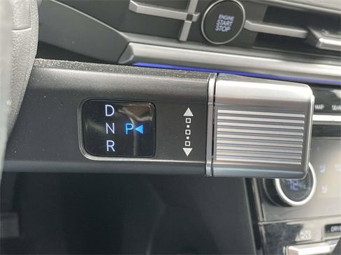 Certified 2025 Hyundai Santa Fe Limited image 26