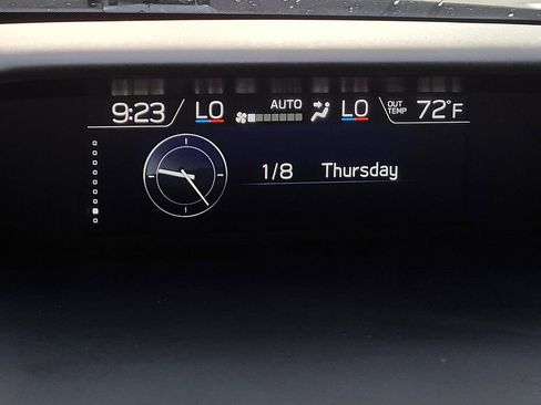 Used 2024 Subaru Forester Limited image 25