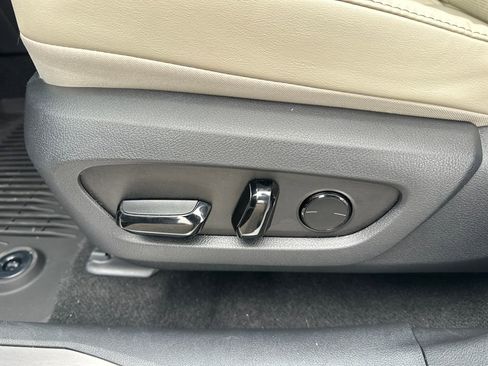 Used 2024 Lexus RX 350 Premium Plus w/ Convenience Package image 20