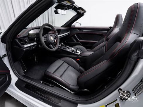 Used 2026 Porsche 911 GTS image 29