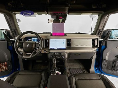 New 2024 Ford Bronco Wildtrak image 13