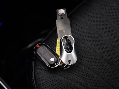 Used 2023 Mercedes-Benz EQS 450+ SUV image 57