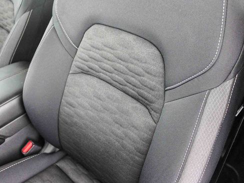 Used 2022 Nissan Pathfinder SV image 26