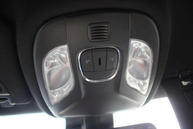 Used 2024 Jeep Compass Latitude AWD/4WD image 13