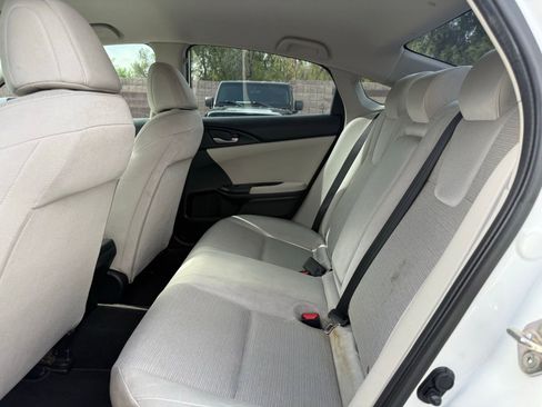 Used 2019 Honda Insight EX image 10