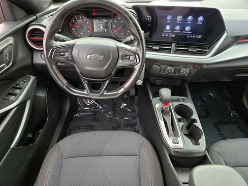 Used 2024 Chevrolet Trax RS w/ Driver Confidence Package image 12