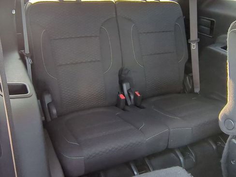 Used 2019 GMC Acadia SLE w/ LPO, Floor Liner Package image 20