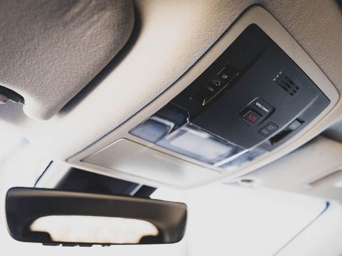 Used 2017 Lexus RX 350 AWD w/ Premium Package image 21