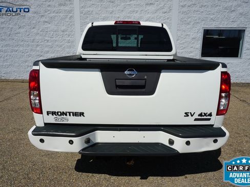 Used 2018 Nissan Frontier SV w/ Value Truck Package image 15