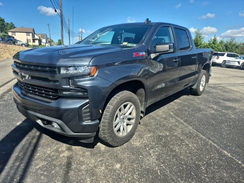 Used 2020 Chevrolet Silverado 1500 RST AWD/4WD image 3