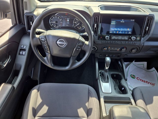 Used 2025 Nissan Frontier S AWD/4WD image 13