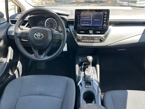 Used 2021 Toyota Corolla LE FWD image 16