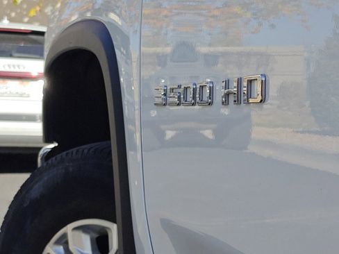 Used 2023 Chevrolet Silverado 3500 LT w/ Convenience Package image 34