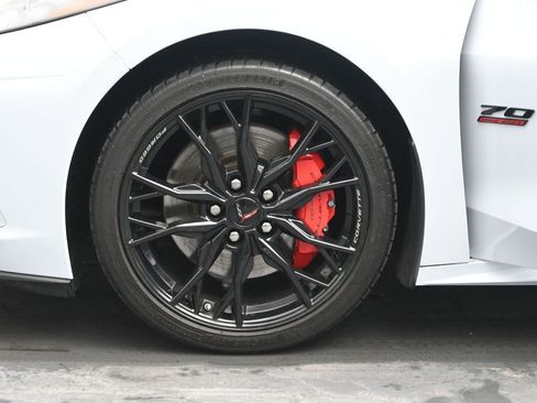 Used 2023 Chevrolet Corvette Stingray Premium Conv w/ Z51 Performance Package image 35