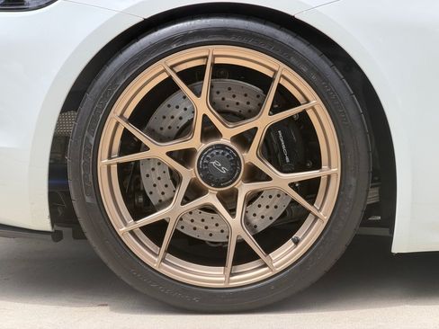Used 2023 Porsche 718 Cayman GT4 RS w/ Weissach Package RWD image 36