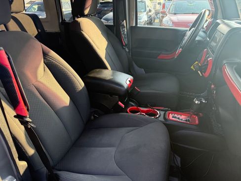 Used 2016 Jeep Wrangler Unlimited Sport w/ Quick Order Package 24S image 27