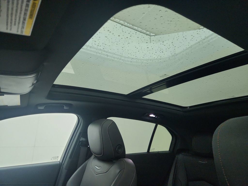 Used 2020 Cadillac XT4 Sport w/ Trailering Package AWD/4WD image 32