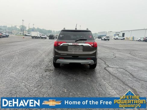 Used 2019 GMC Acadia SLT w/ LPO, Floor Liner Package FWD image 5