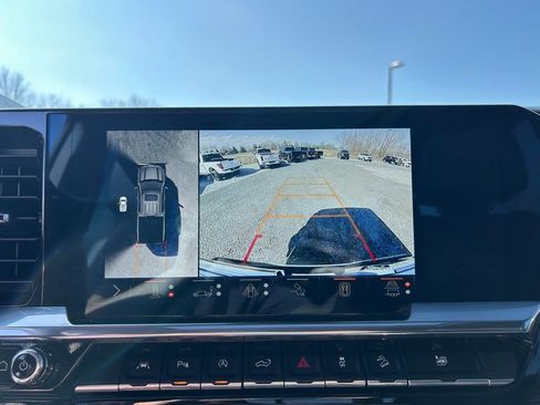 Used 2024 GMC Sierra 1500 Elevation w/ Elevation Premium Package image 7