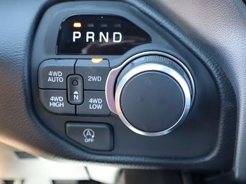 New 2026 RAM 1500 4x4 Crew Cab image 22