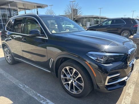 Used 2022 BMW X5 sDrive40i w/ Premium Package image 1