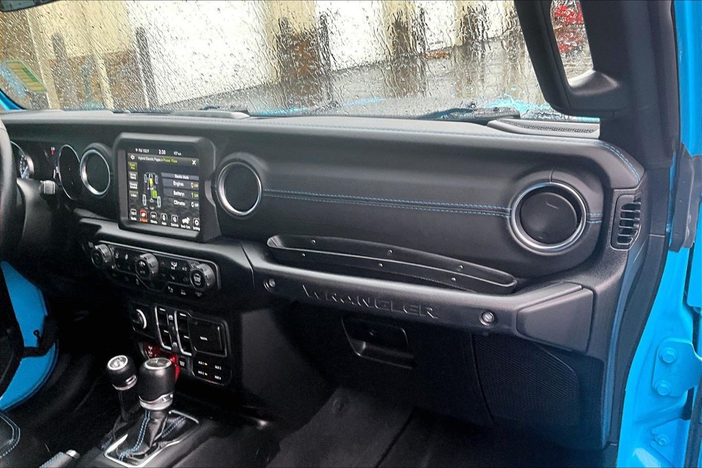 Used 2021 Jeep Wrangler Unlimited Rubicon 4xe w/ Steel Bumper Group AWD/4WD image 17